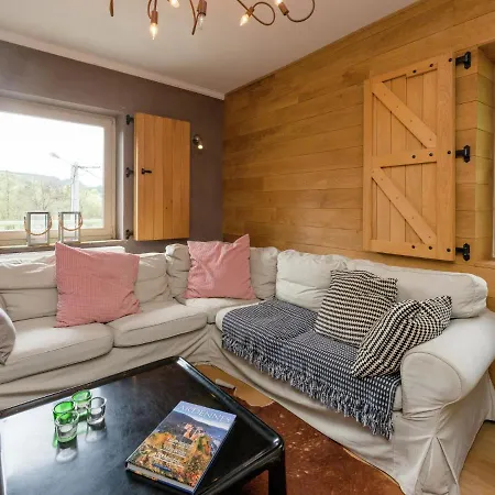 Holiday home Beautiful In With Whirlpool *