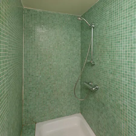 Beautiful In With Whirlpool Holiday home *