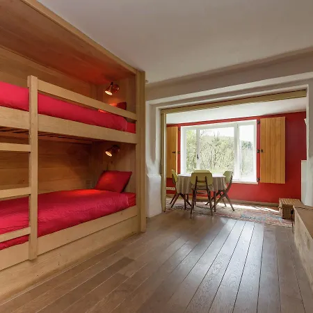 Beautiful In With Whirlpool Holiday home