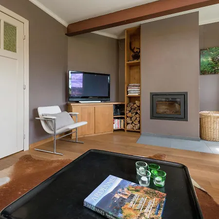 Beautiful In With Whirlpool Holiday home